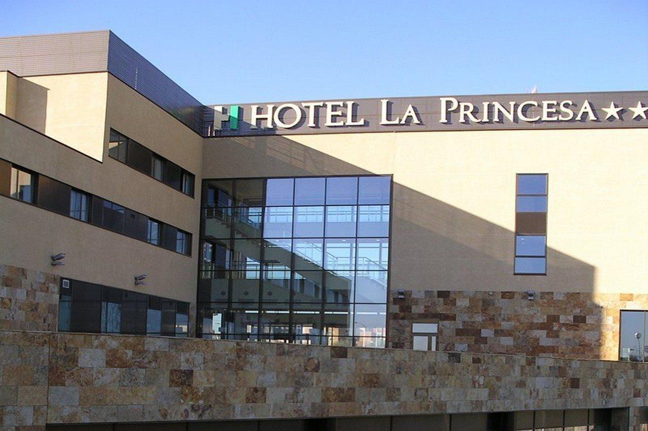 Checkin La Princesa Alcorcón Exteriör bild
